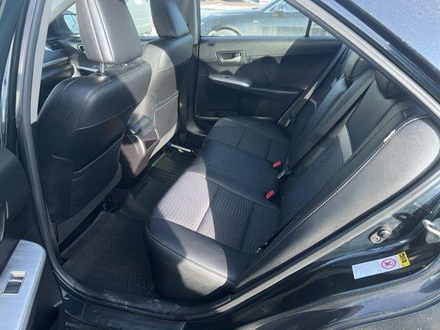 2014 Toyota CAMRY SE