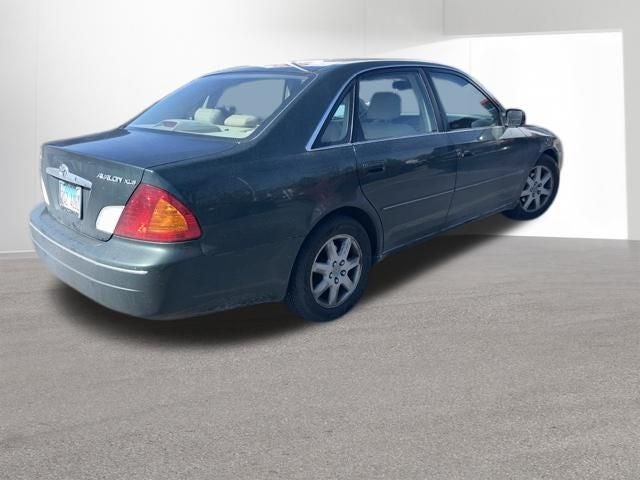 2000 Toyota Avalon XLS