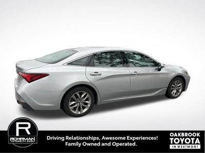 2019 Toyota Avalon XLE