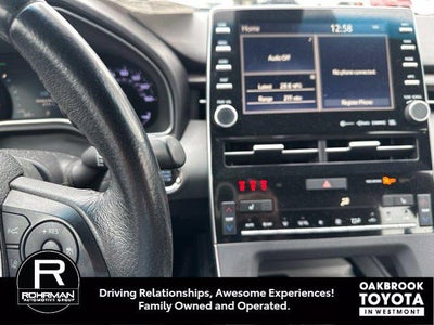 2019 Toyota Avalon XLE
