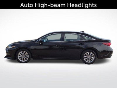 2019 Toyota Avalon XLE