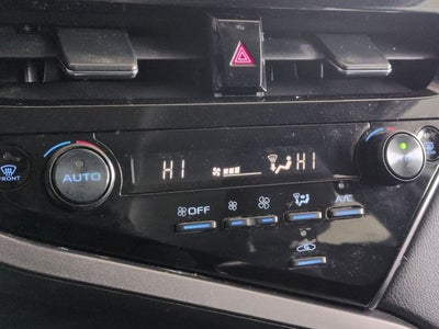 2022 Toyota CAMRY LE