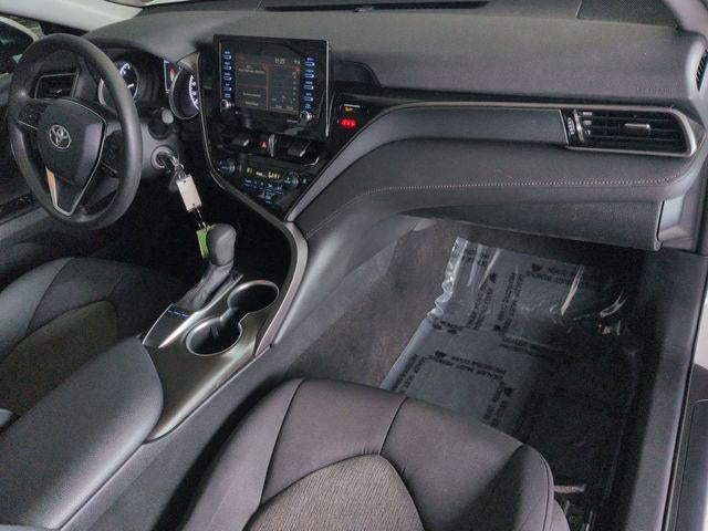 2022 Toyota CAMRY LE