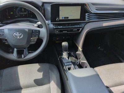 2025 Toyota CAMRY LE