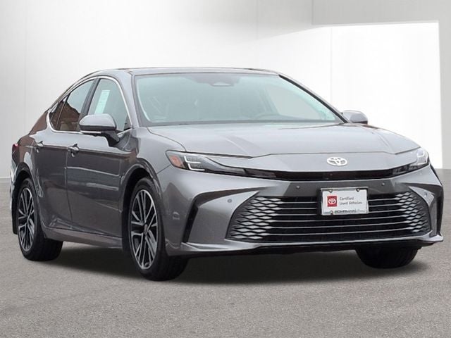 2025 Toyota CAMRY XLE
