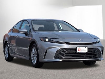 2025 Toyota CAMRY LE