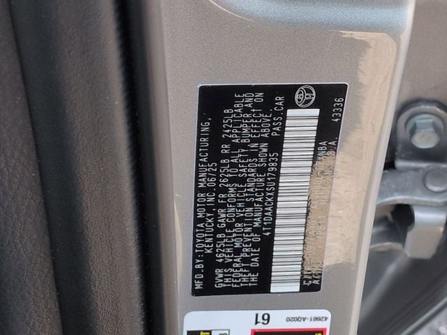 2025 Toyota CAMRY LE