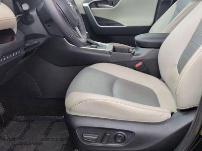 2023 Toyota RAV4 HYBRID Limited
