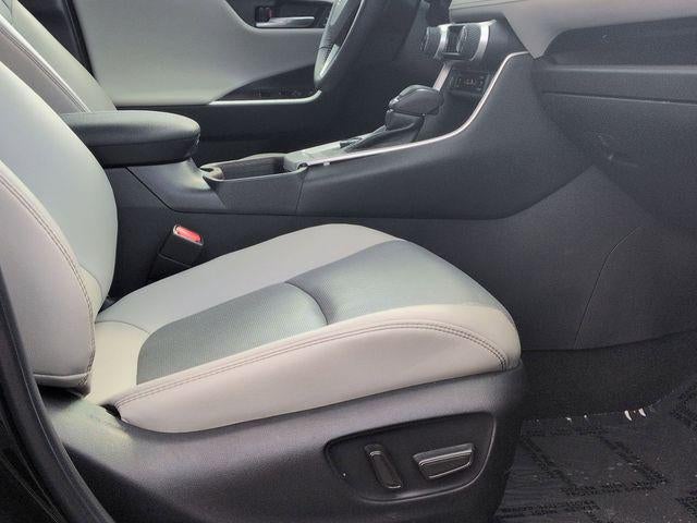 2023 Toyota RAV4 HYBRID Limited