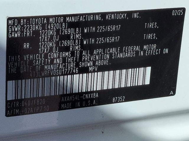 2025 Toyota RAV4 HYBRID LE