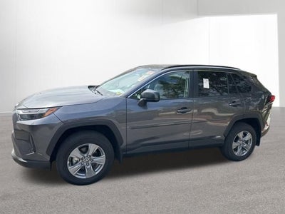 2025 Toyota RAV4 HYBRID LE