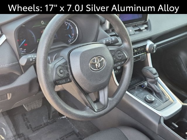 2025 Toyota RAV4 Hybrid LE