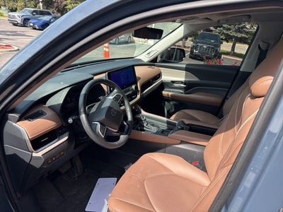 2024 Toyota Grand Highlander Platinum