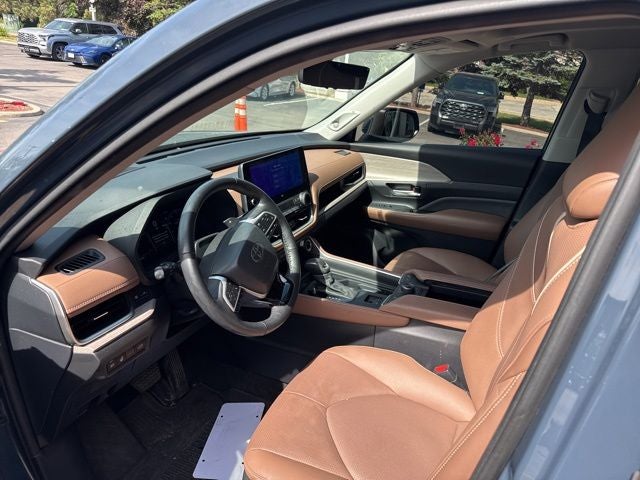 2024 Toyota Grand Highlander Platinum