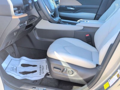 2026 Toyota GRAND HIGHLANDER Platinum