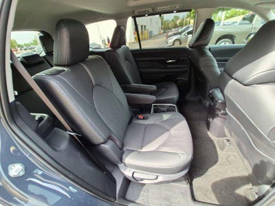 2026 Toyota Grand Highlander Platinum