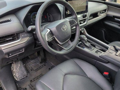 2025 Toyota GRAND HIGHLANDER XLE