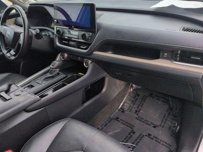 2024 Toyota GRAND HIGHLANDER Limited