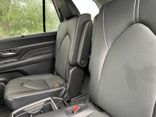 2025 Toyota Grand Highlander Hybrid XLE