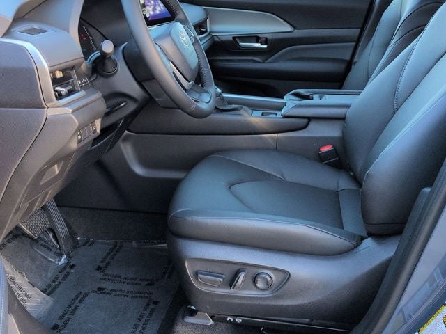 2026 Toyota GRAND HIGHLANDER HEV XLE