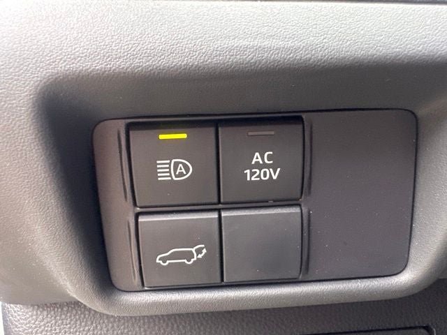 2022 Toyota Highlander Hybrid Bronze Edition