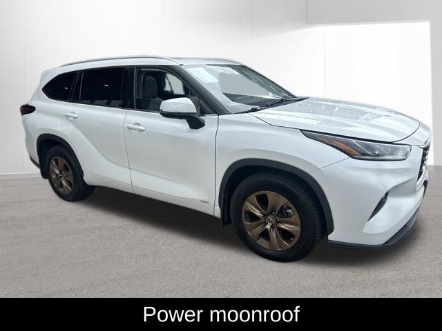 2022 Toyota Highlander Hybrid Bronze Edition