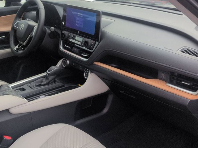 2026 Toyota GRAND HIGHLANDER HEV Limited