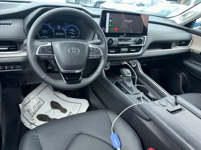 2025 Toyota GRAND HIGHLANDER HEV Limited