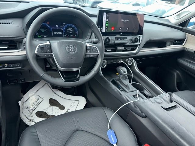 2025 Toyota GRAND HIGHLANDER HEV Limited