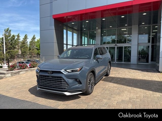 2026 Toyota Grand Highlander Hybrid MAX Platinum AWD's photo