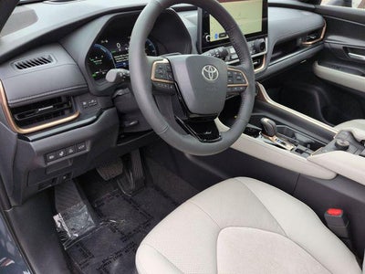 2026 Toyota GRAND HIGHLANDER HEV MAX Platinum