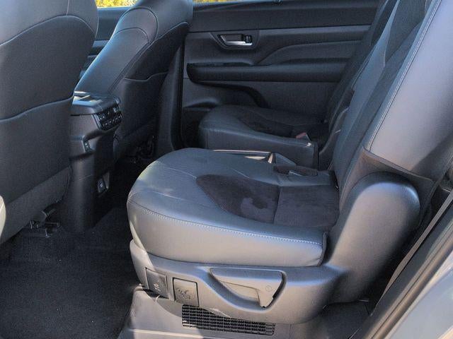 2025 Toyota GRAND HIGHLANDER HEV MAX Platinum