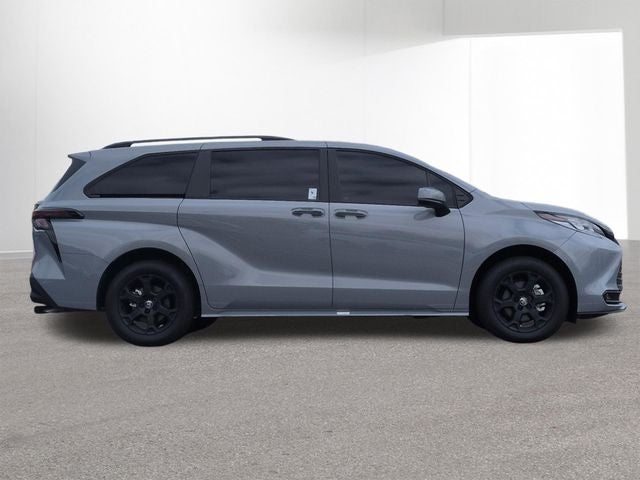 2026 Toyota SIENNA XLE AWD Woodland Edition 7 Passenger
