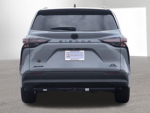 2026 Toyota SIENNA XLE AWD Woodland Edition 7 Passenger