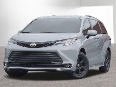 2026 Toyota SIENNA XLE AWD Woodland Edition 7 Passenger