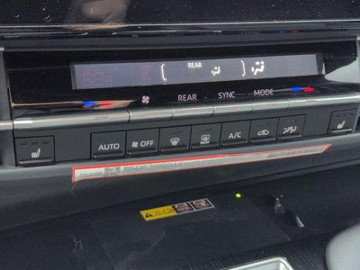 2026 Toyota SIENNA XLE AWD Woodland Edition 7 Passenger
