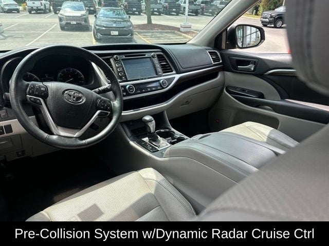 2016 Toyota Highlander Limited Platinum V6