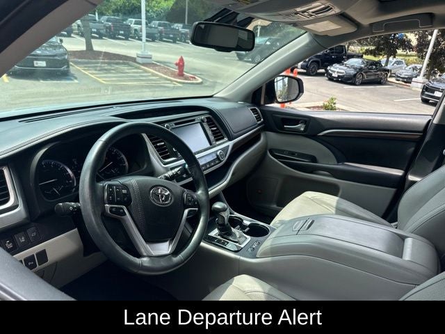 2016 Toyota Highlander Limited Platinum V6