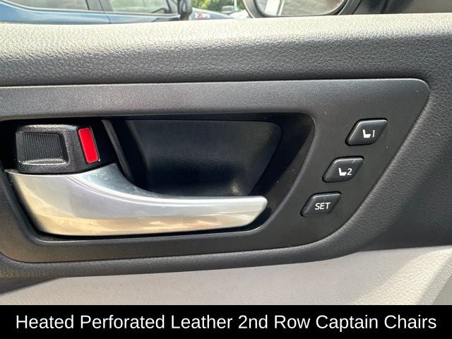 2016 Toyota Highlander Limited Platinum V6