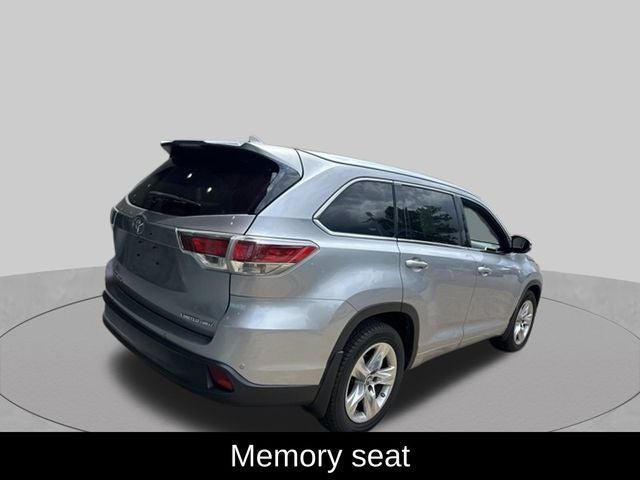 2016 Toyota Highlander Limited Platinum V6
