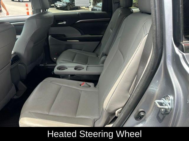 2016 Toyota Highlander Limited Platinum V6
