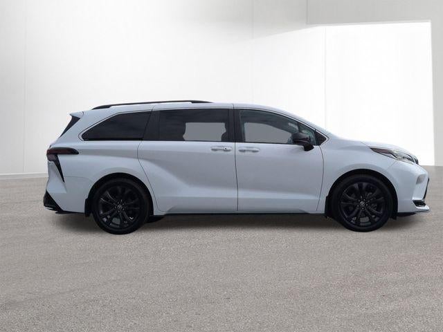 2024 Toyota SIENNA XSE XSE 7 Passenger