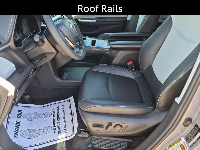 2025 Toyota Sienna XSE 7 Passenger