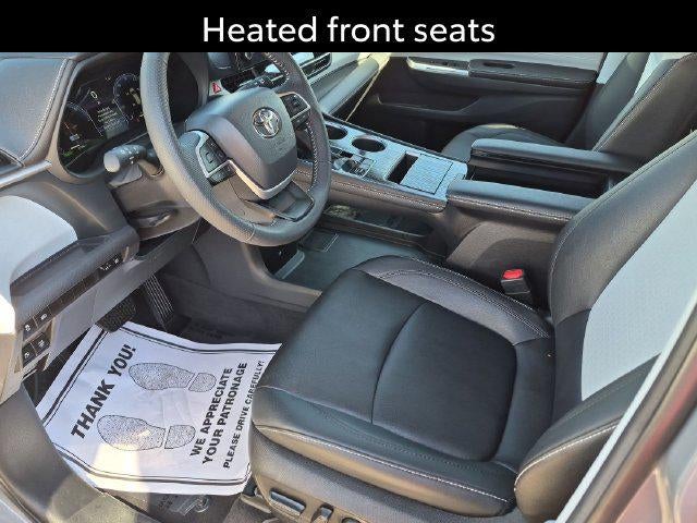 2025 Toyota Sienna XSE 7 Passenger