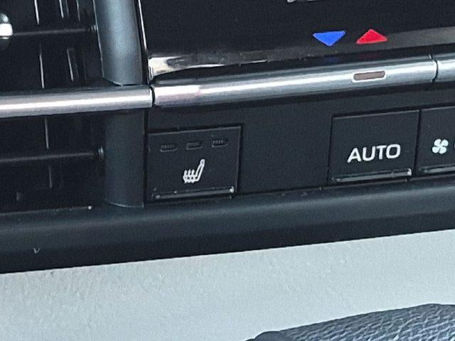 2025 Toyota Sienna XSE 7 Passenger