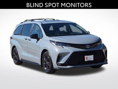 2025 Toyota Sienna XSE 7 Passenger