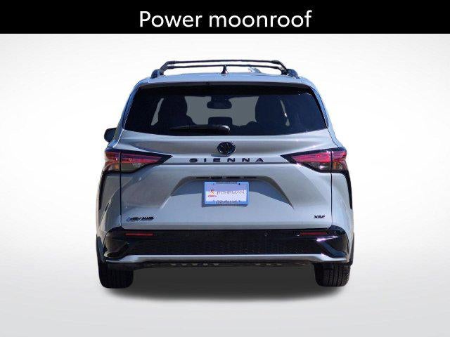 2025 Toyota Sienna XSE 7 Passenger