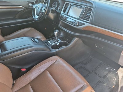 2018 Toyota Highlander Limited Platinum