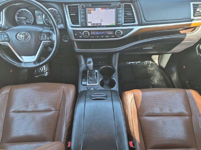 2018 Toyota Highlander Limited Platinum