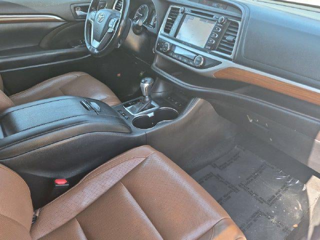2018 Toyota Highlander Limited Platinum